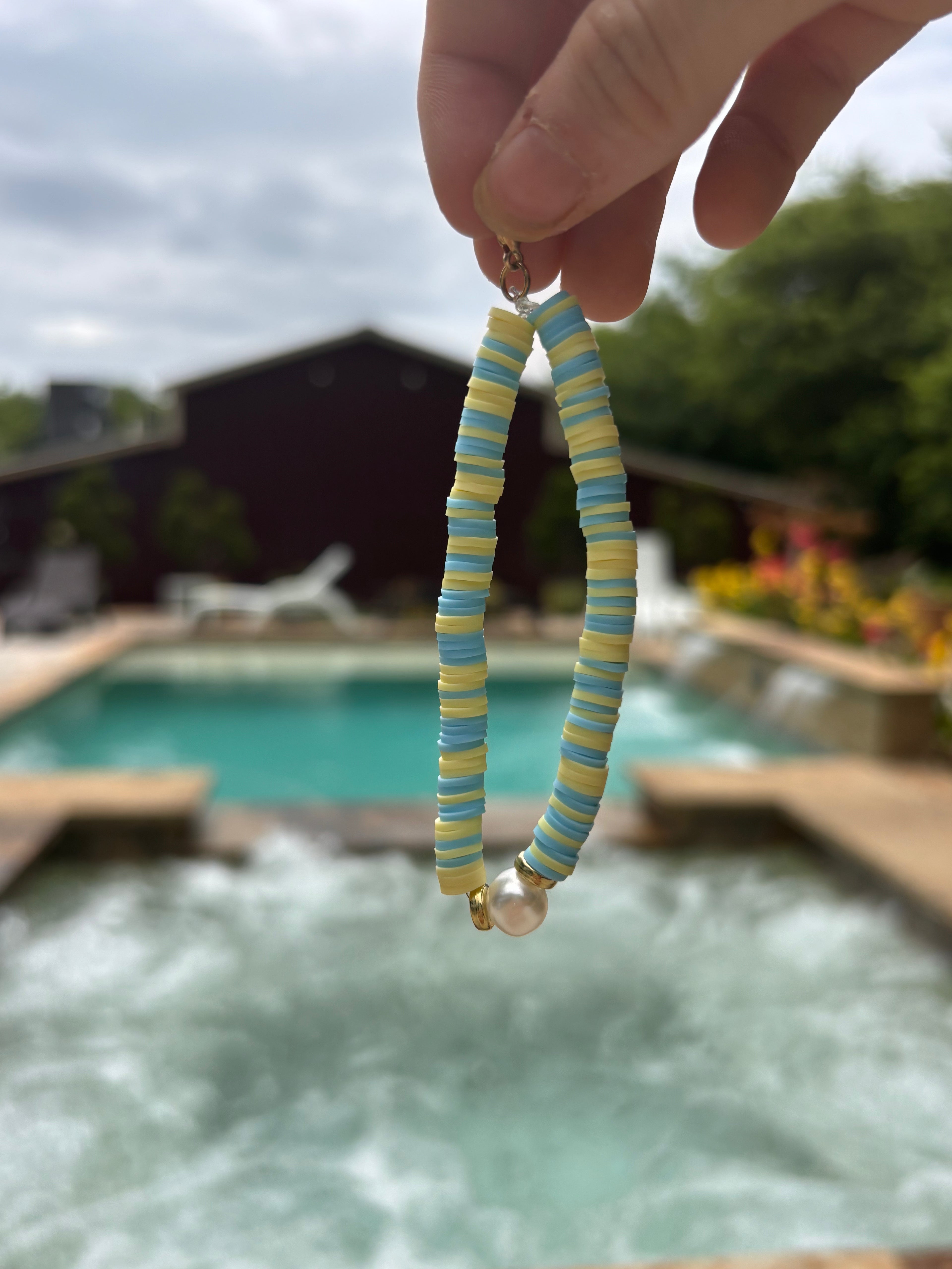 Sandy Side Loop Keychain